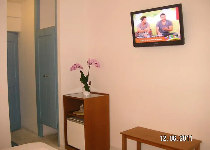 Danae Hotel 2*